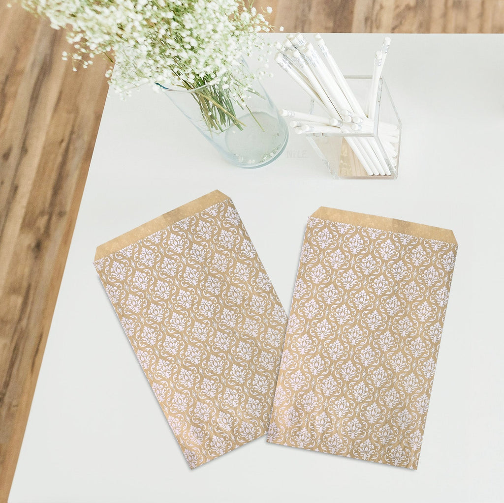 #EN-9705-WH White Damask Kraft Gift Bags