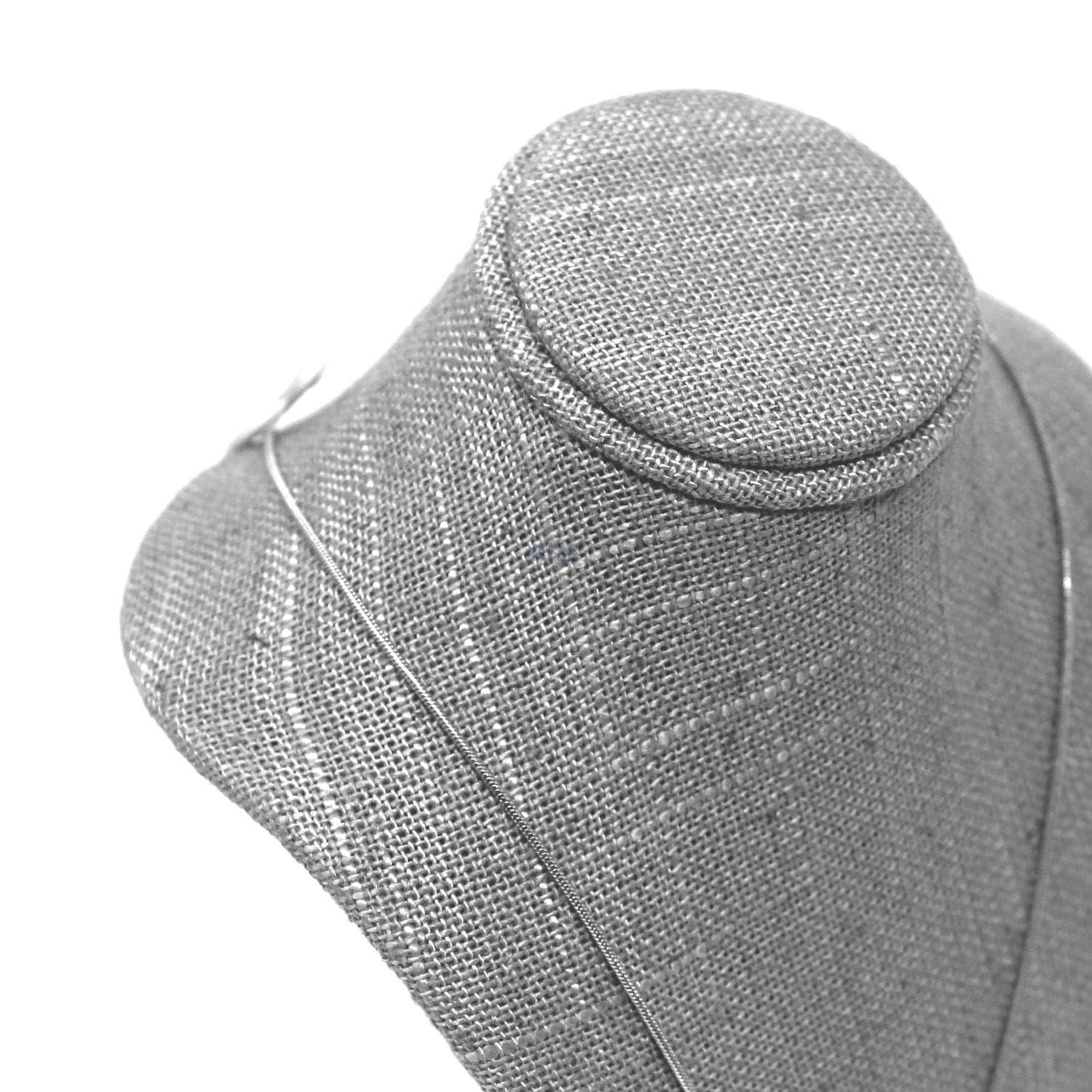 #ND-1893N-N21 Gray Burlap Linen Necklace Display Bust