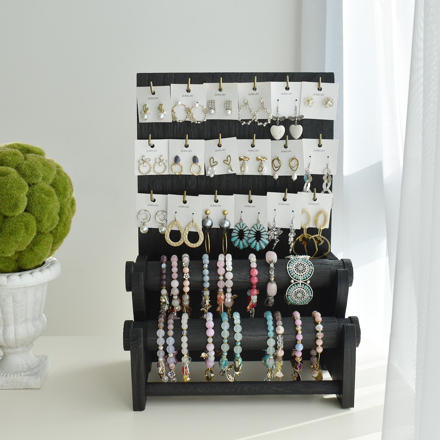 #WD4802 18 Hooks Wood Board Jewelry Earring Display Stand with 2 Removable Holders, Brown Color